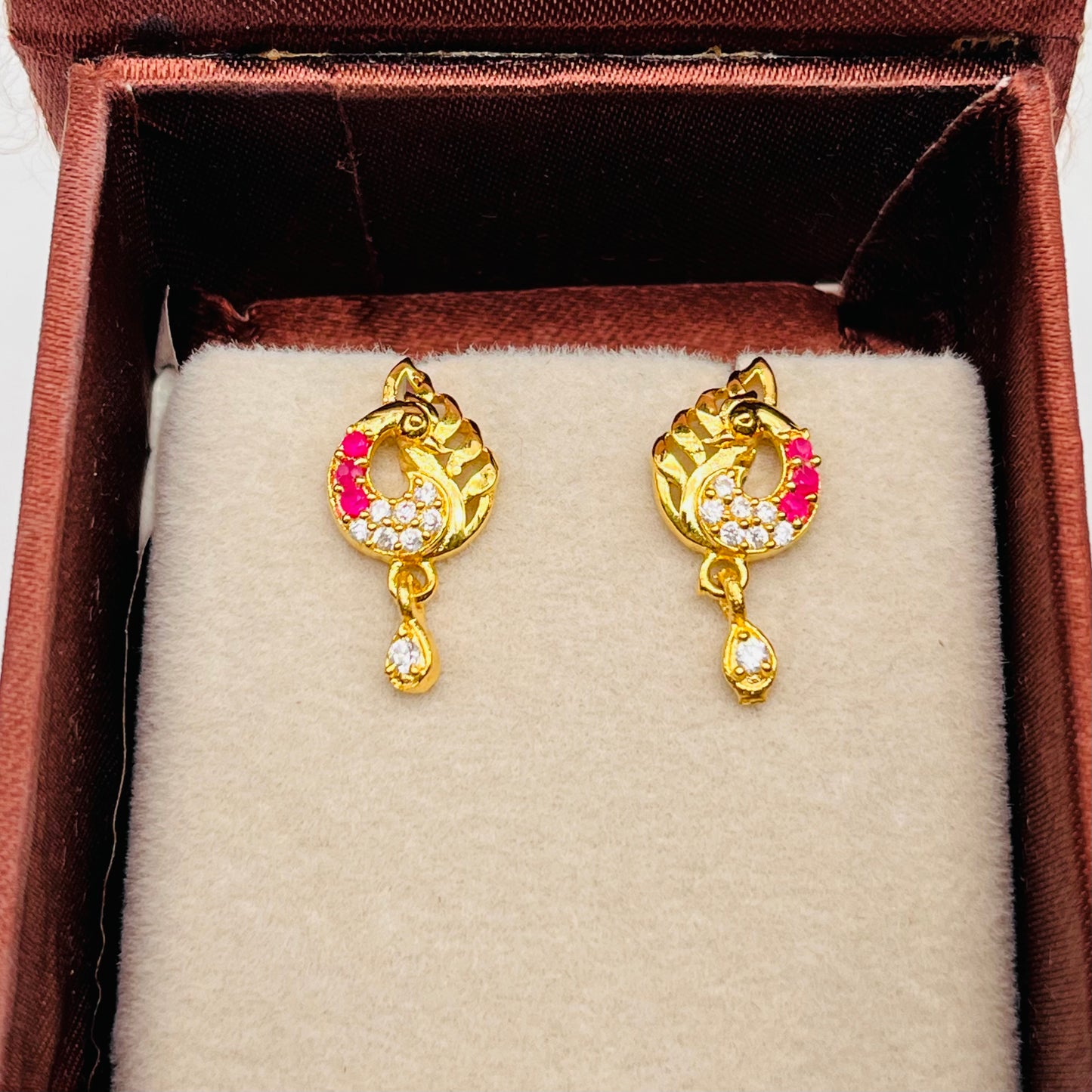 Gold Polished Earring