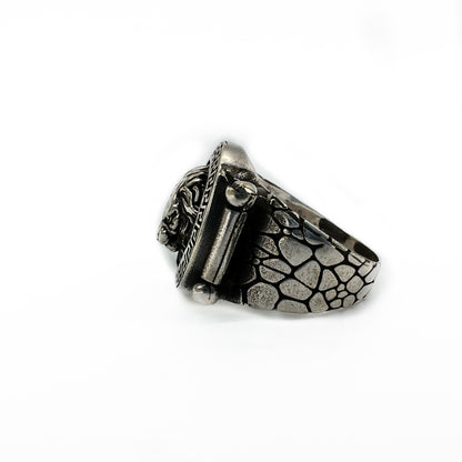 Lion Silver Ring in Premium