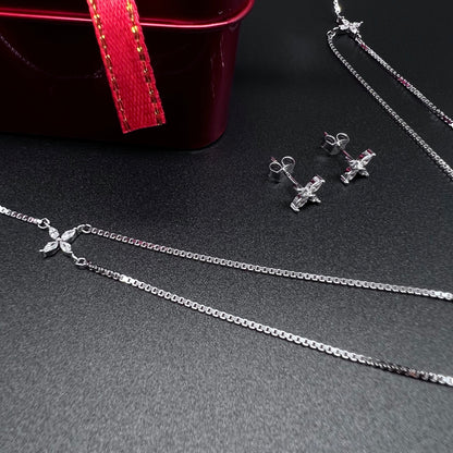 Star Diamond Necklace With Earing In Silver