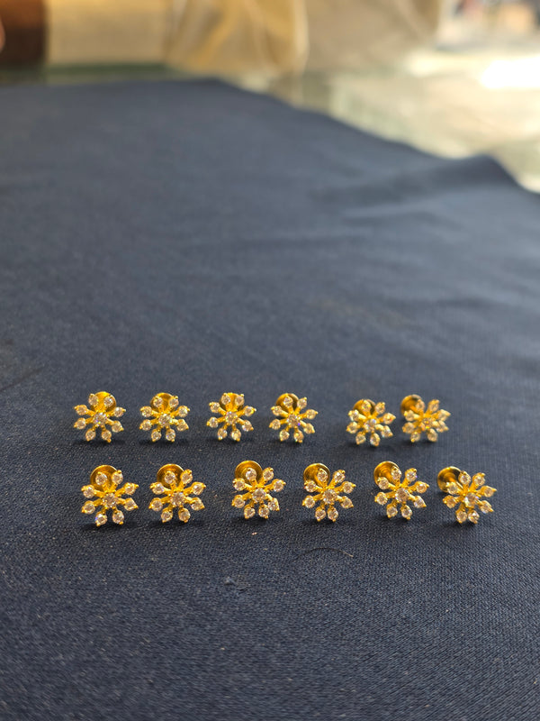 Silver 9 Stone Earrings ✨️1 pair